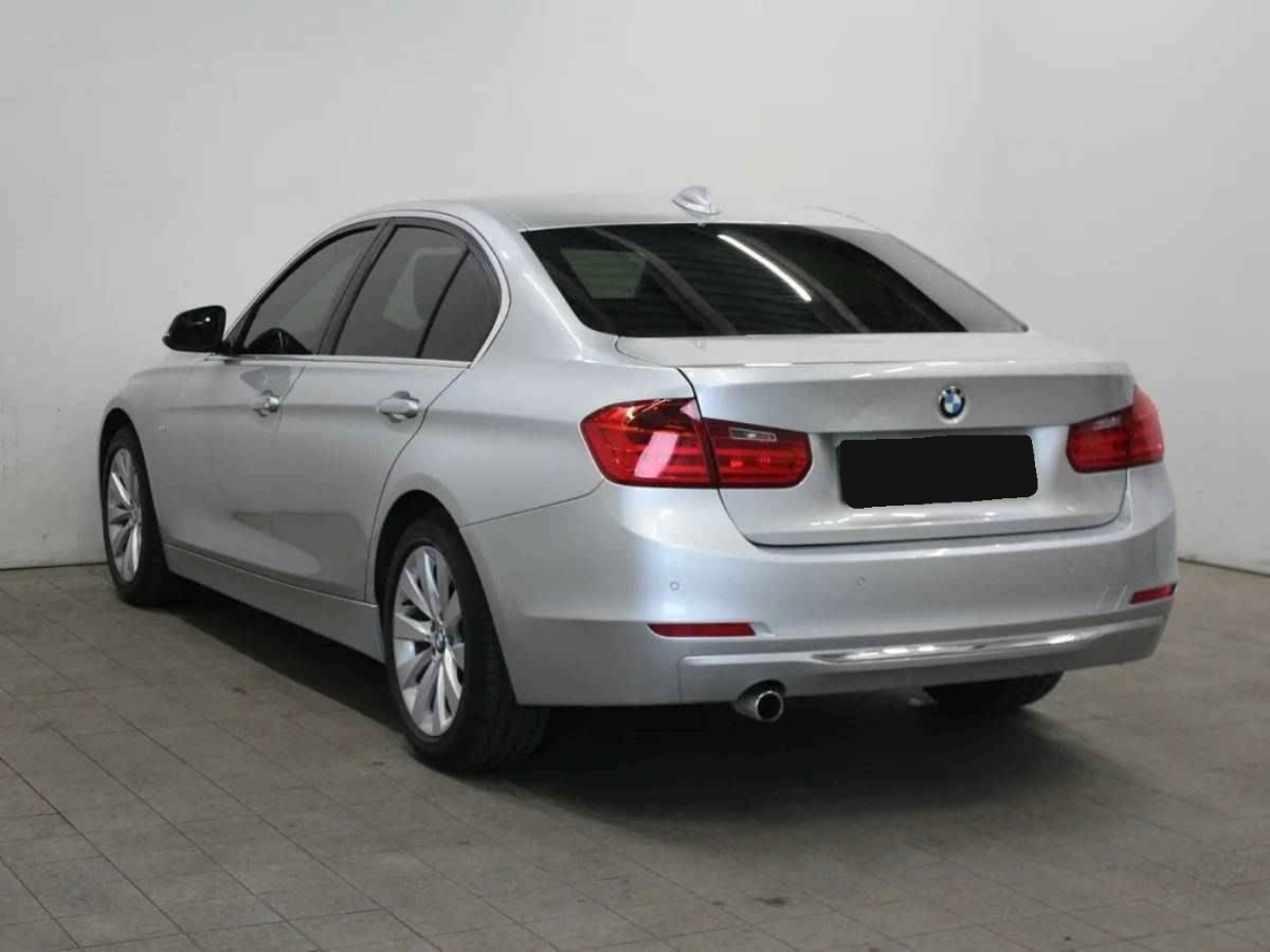 BMW 3 серии, VI (F3x)