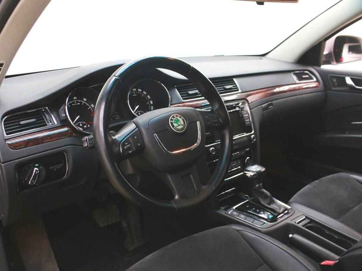 Skoda Superb, II