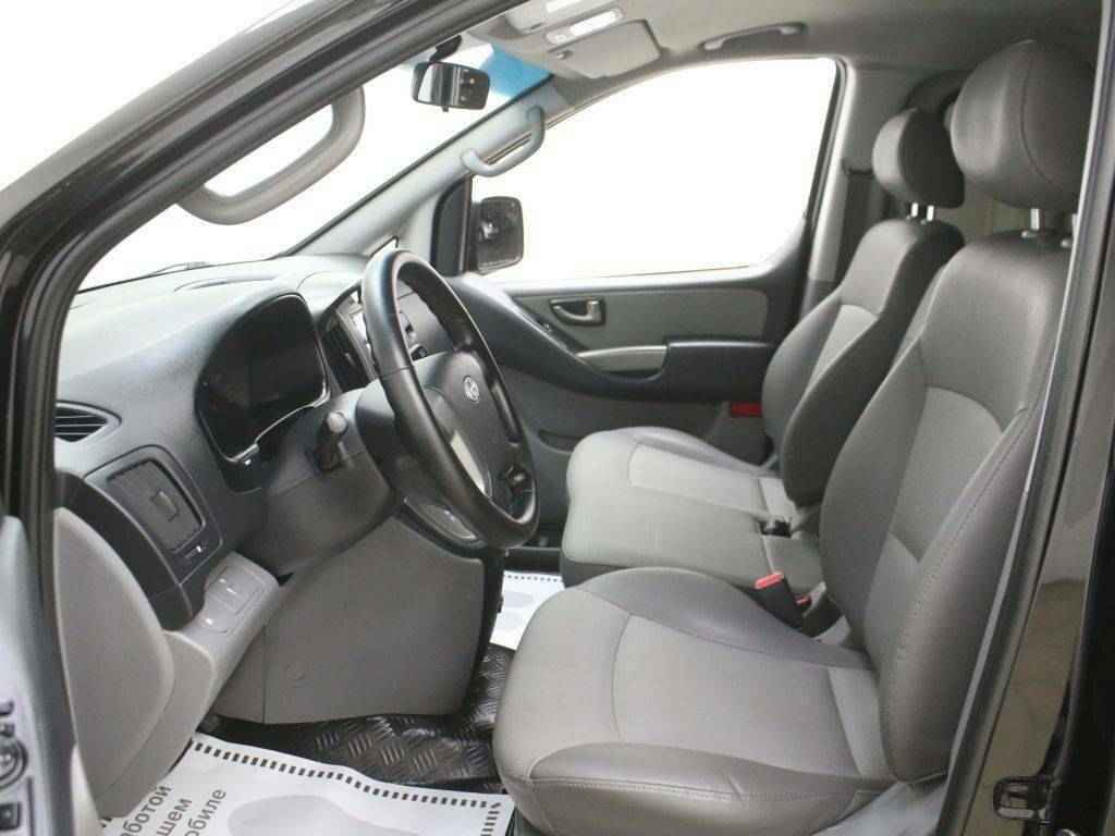 Hyundai Grand Starex, I