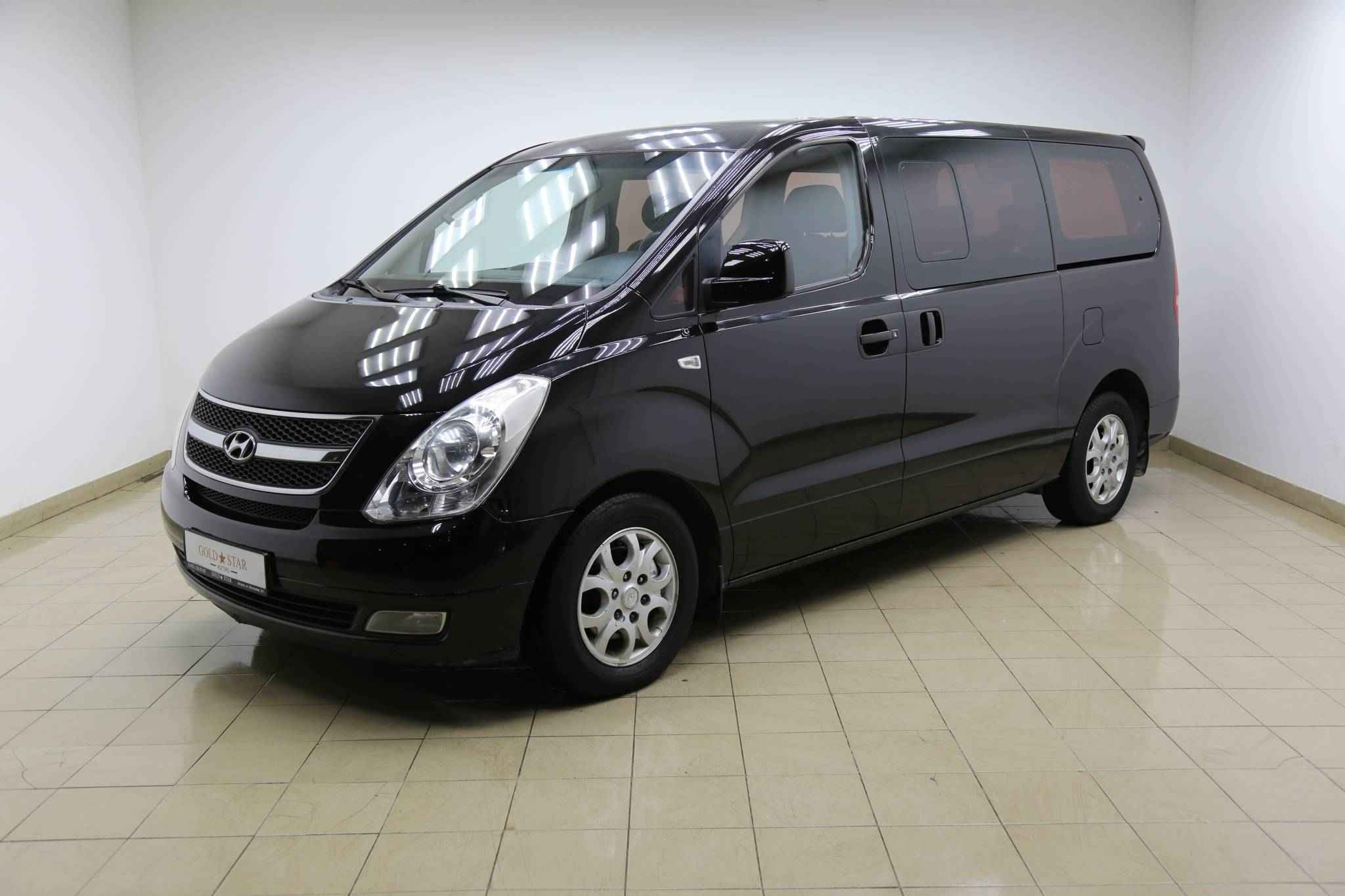 Hyundai Grand Starex, I