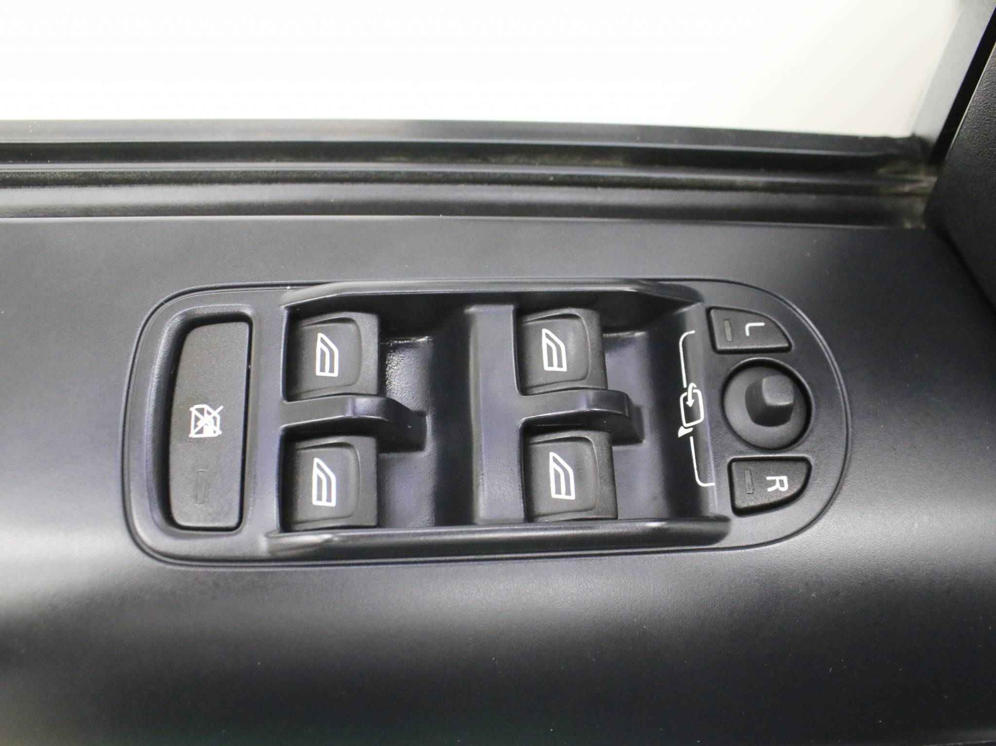 Land Rover Freelander, II