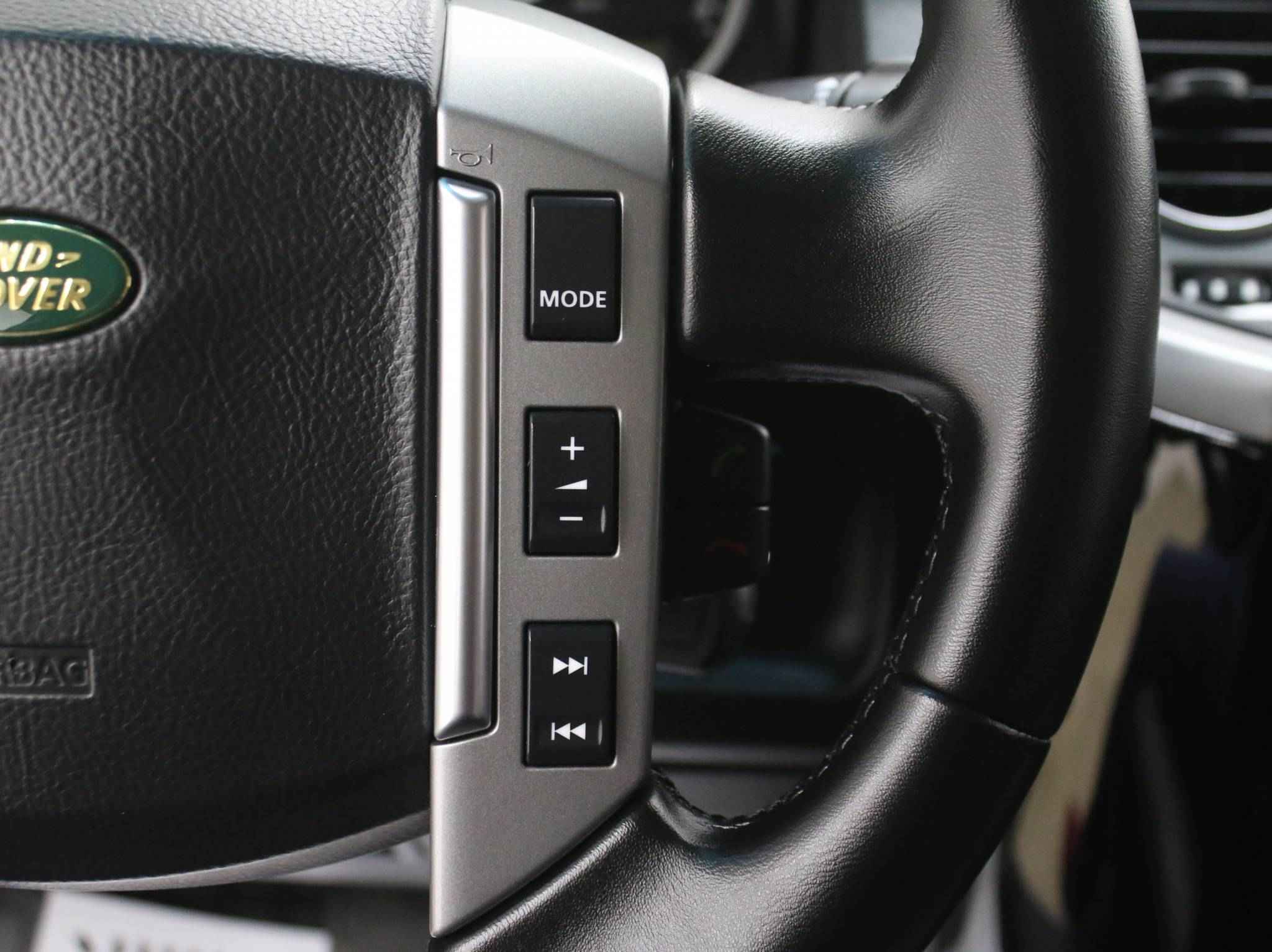 Land Rover Discovery, III