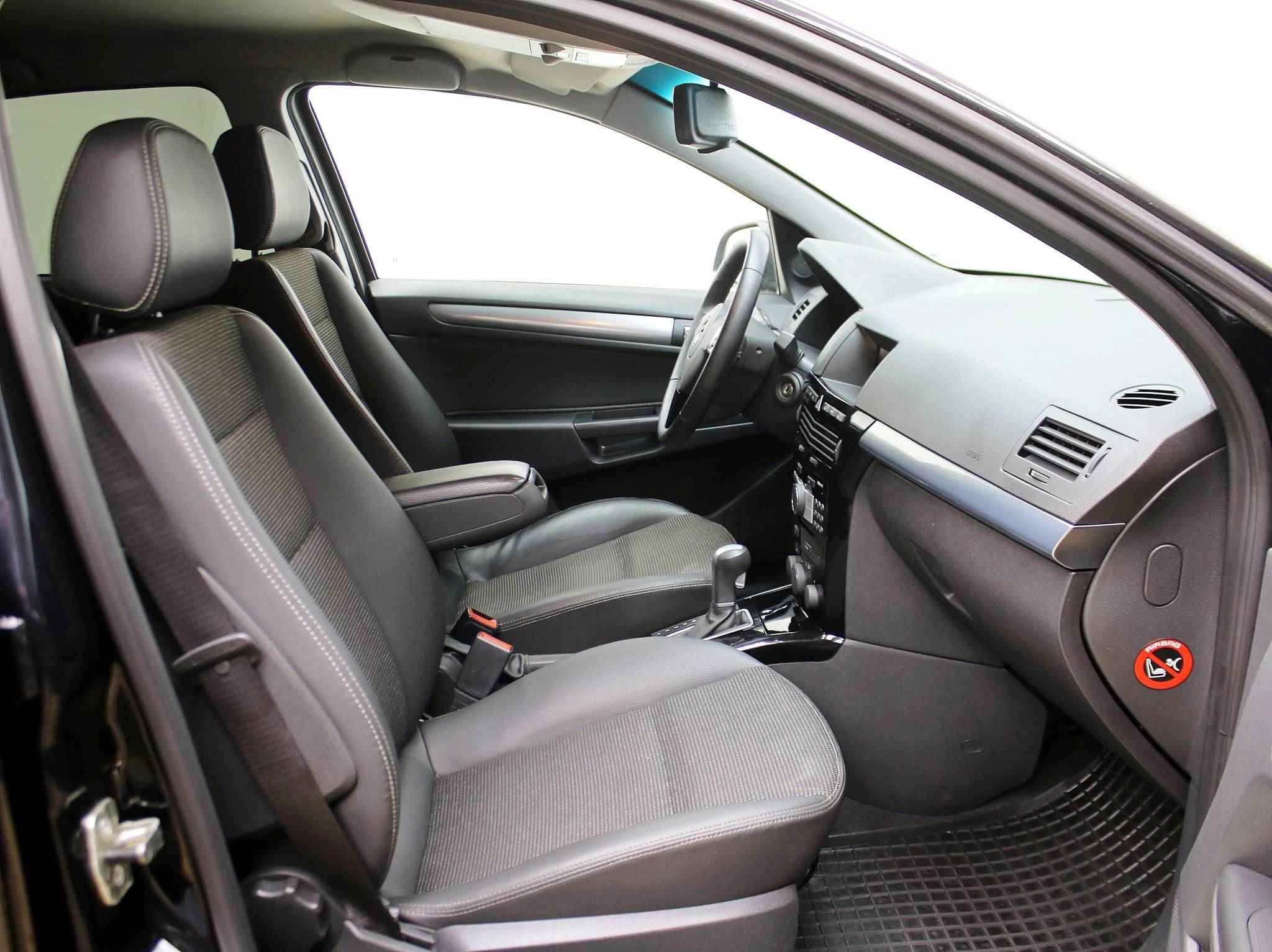 Opel Astra, H Рестайлинг