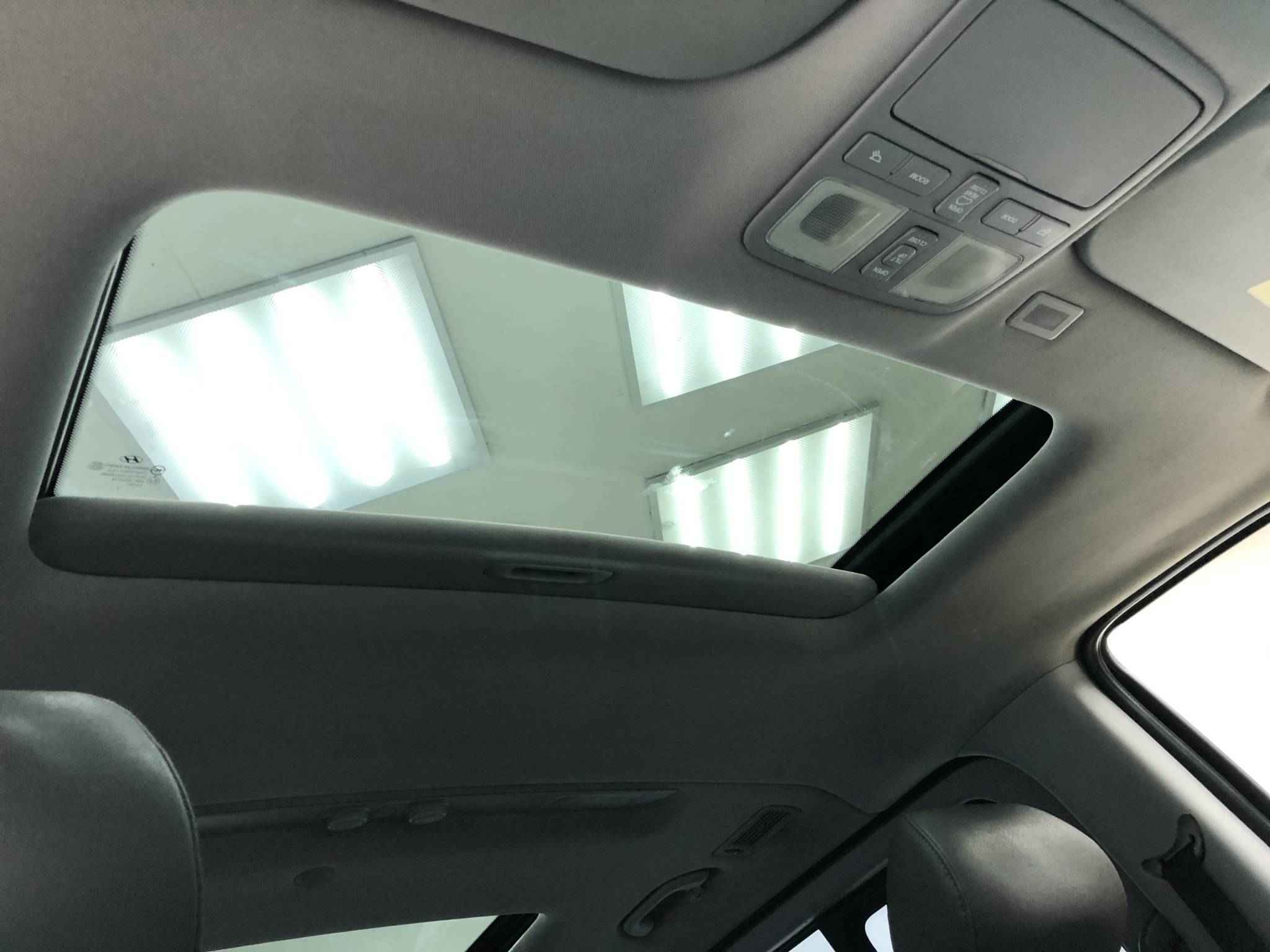 Hyundai Grand Starex, I