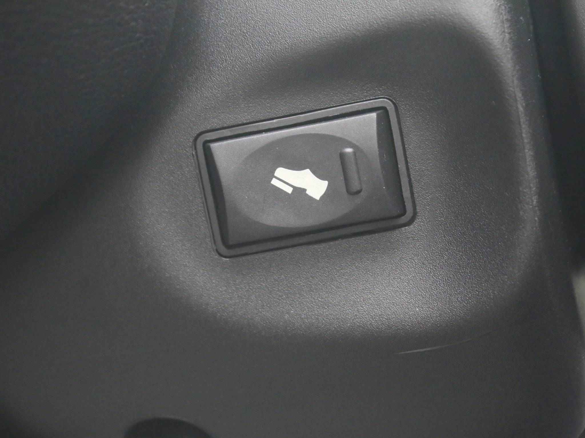 Chrysler Town & Country, V Рестайлинг