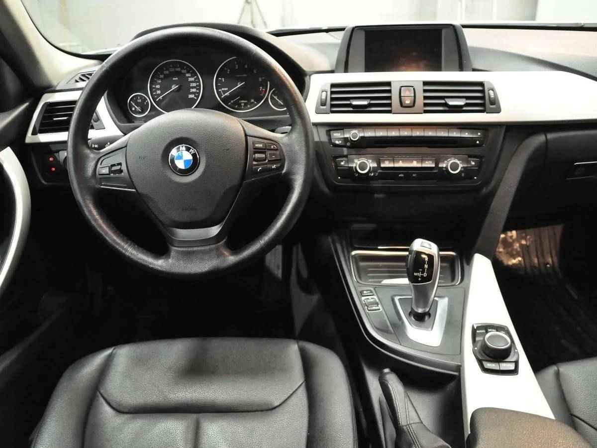 BMW 3 серии, VI (F3x)