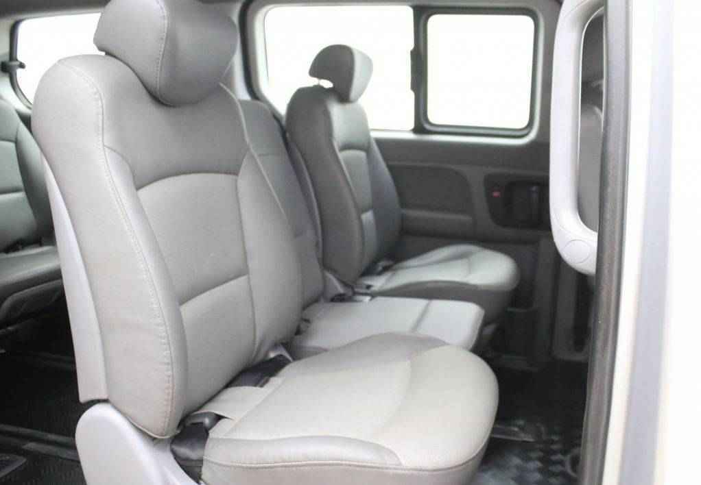 Hyundai Grand Starex, I