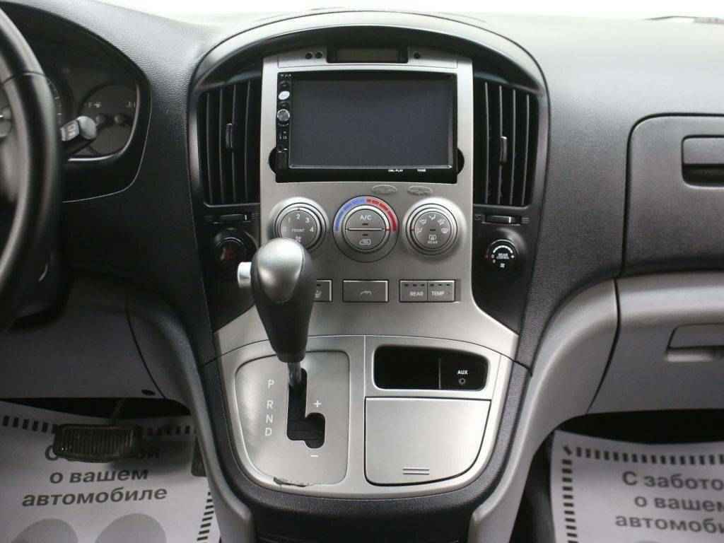 Hyundai Grand Starex, I