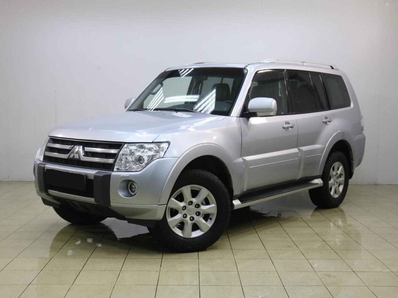 Mitsubishi Pajero, IV