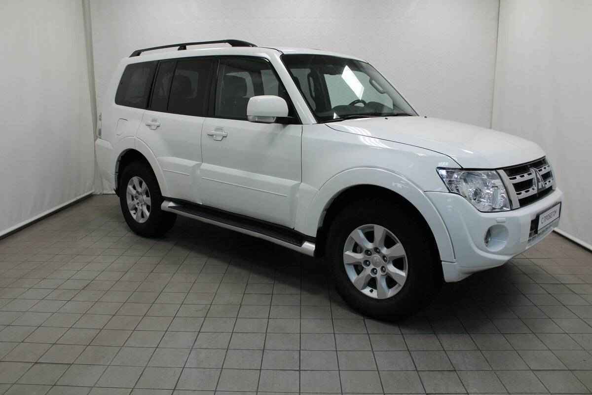 Mitsubishi Pajero, IV Рестайлинг 1