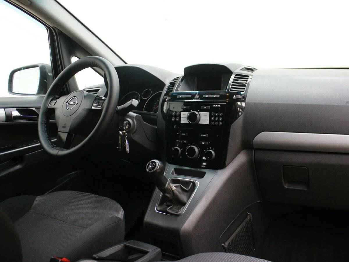 Opel Zafira, B Рестайлинг