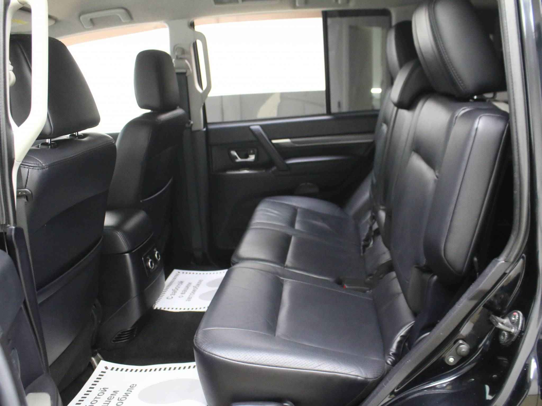 Mitsubishi Pajero, IV Рестайлинг 1