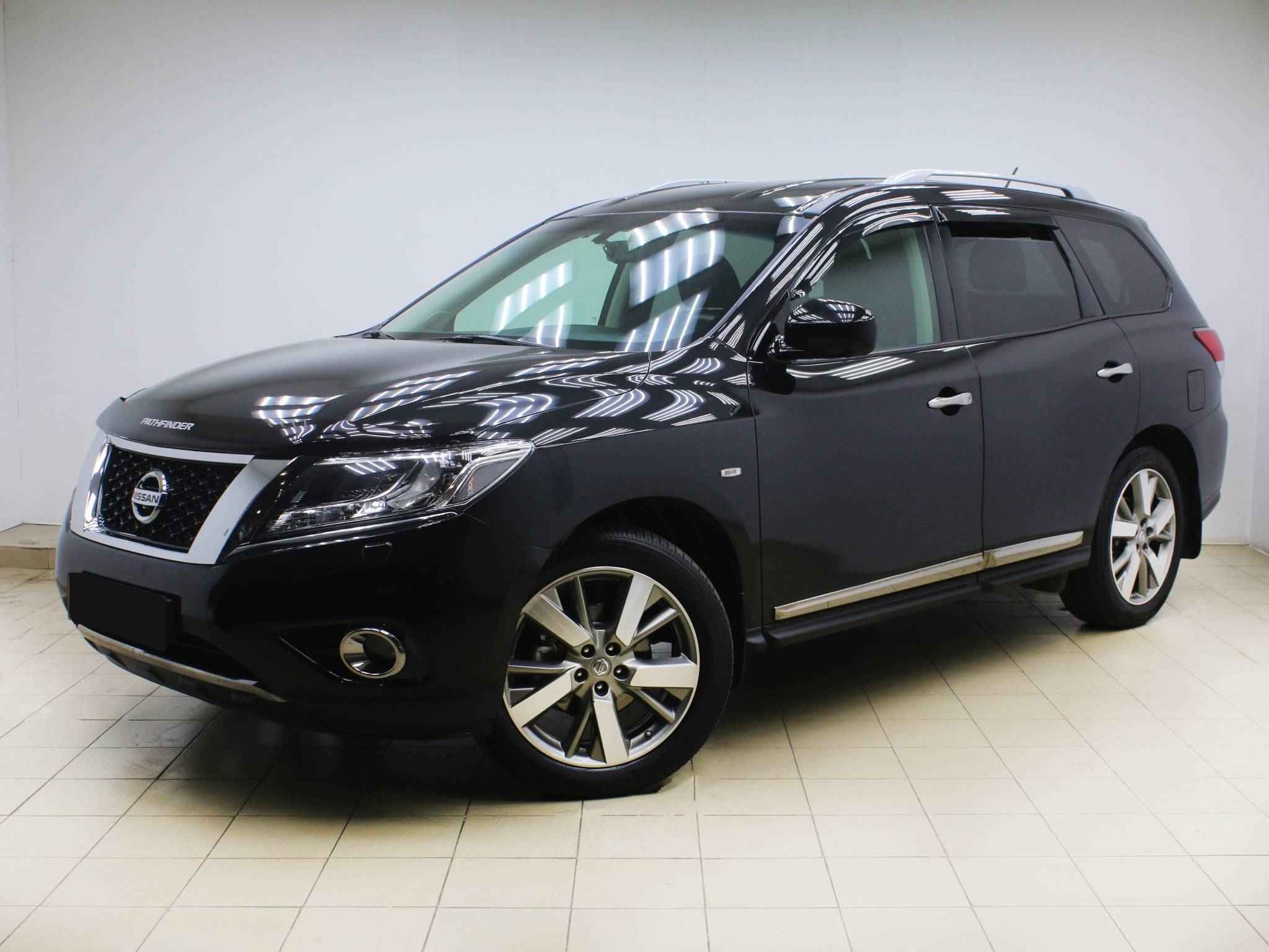 Nissan Pathfinder, IV