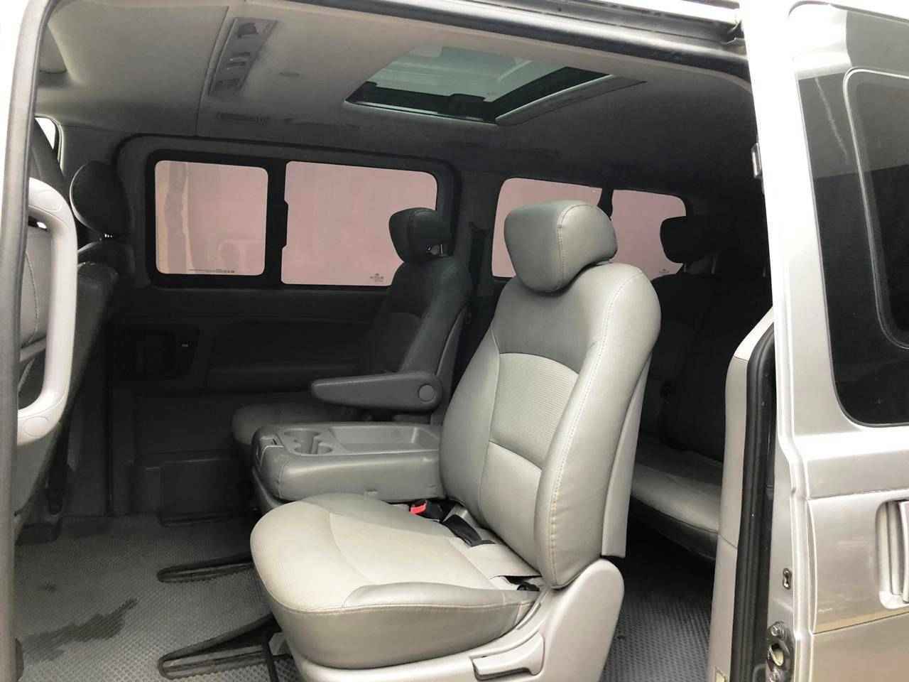 Hyundai Grand Starex, I