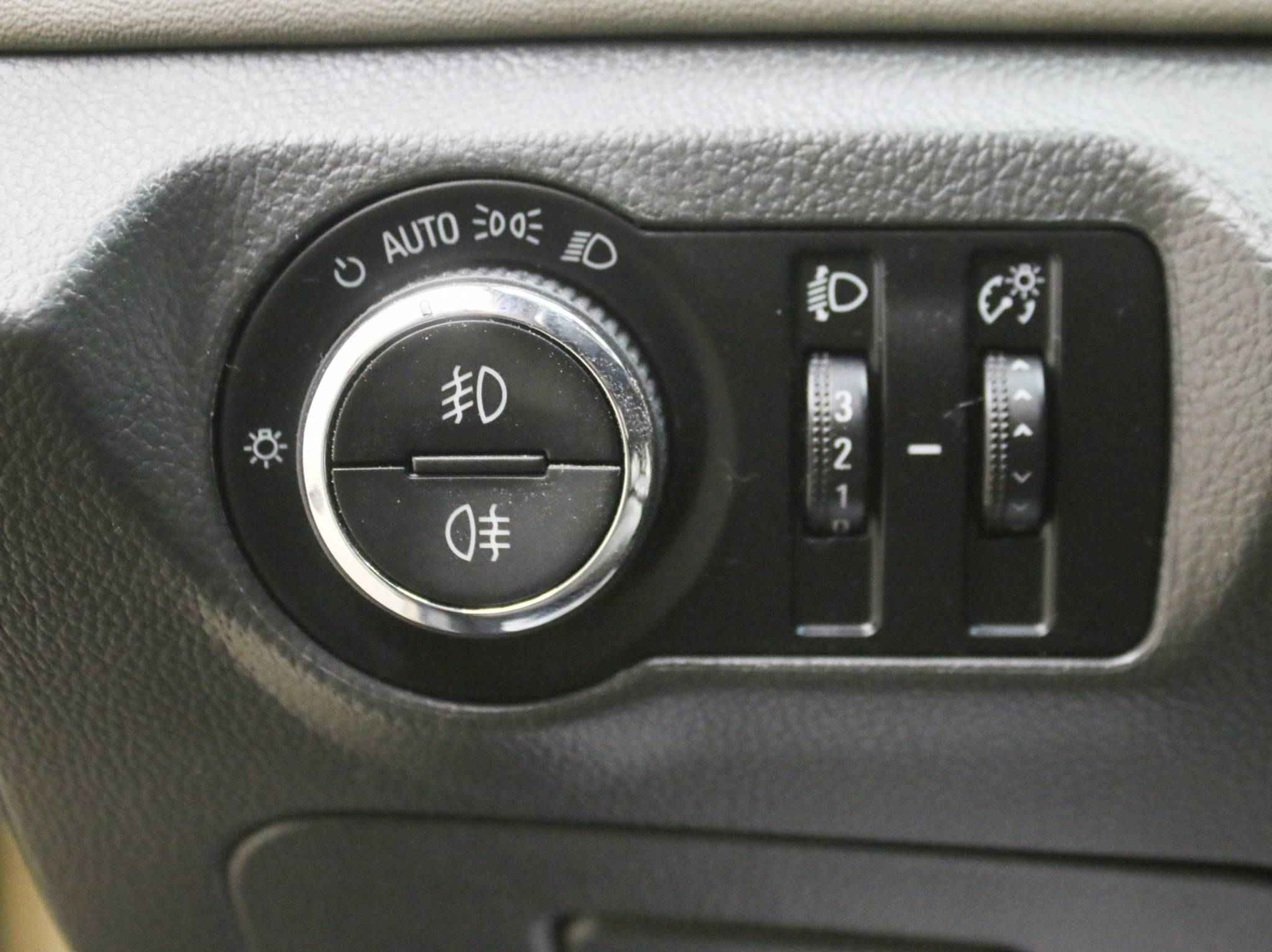 Chevrolet Cruze, I Рестайлинг