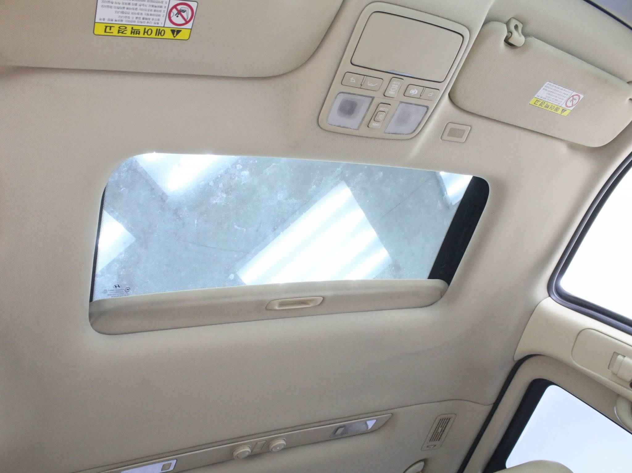 Hyundai Grand Starex, I