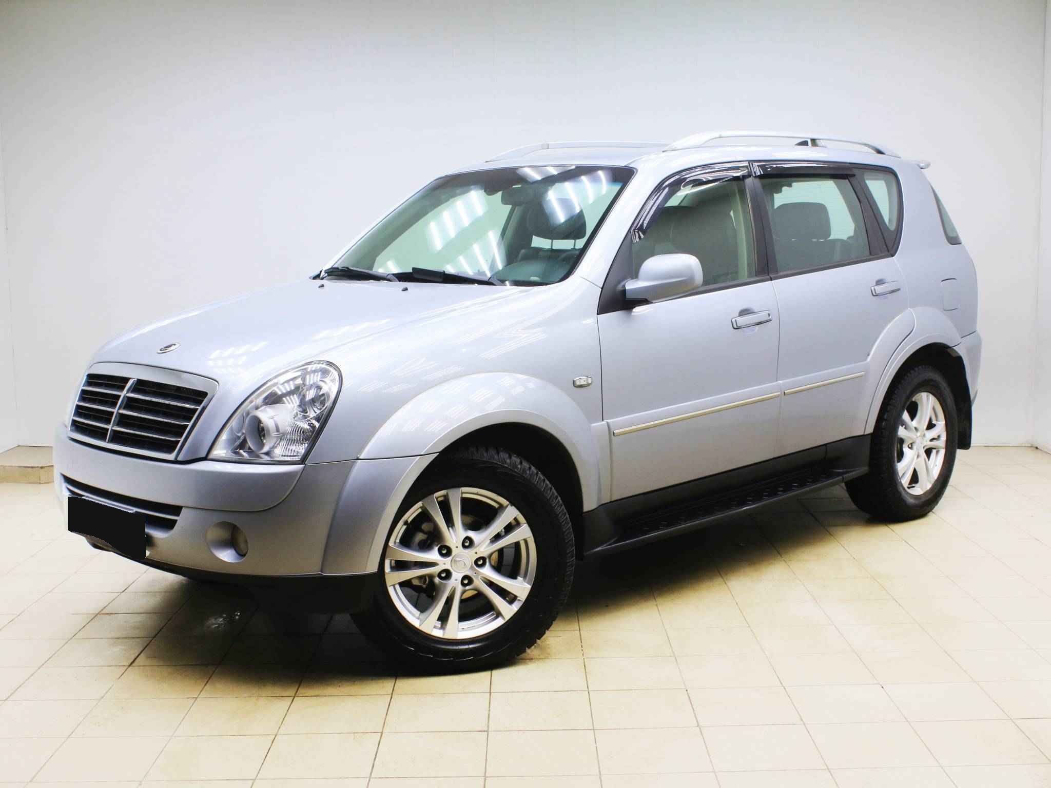 SsangYong Rexton, II