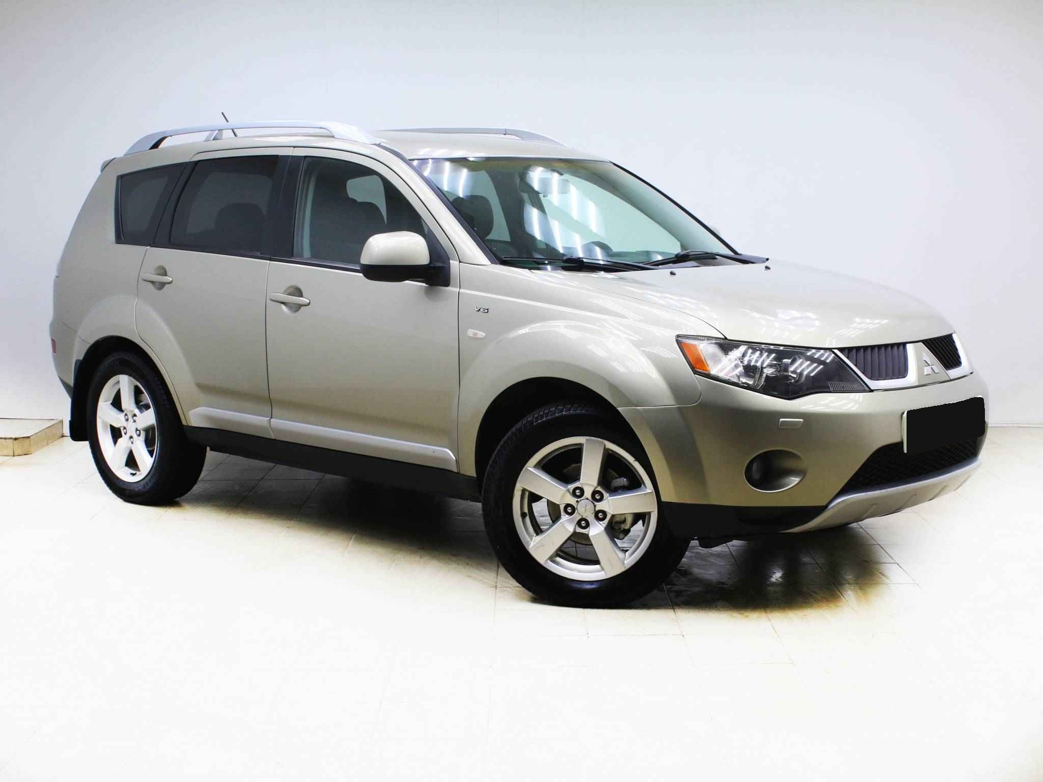 Mitsubishi Outlander, II