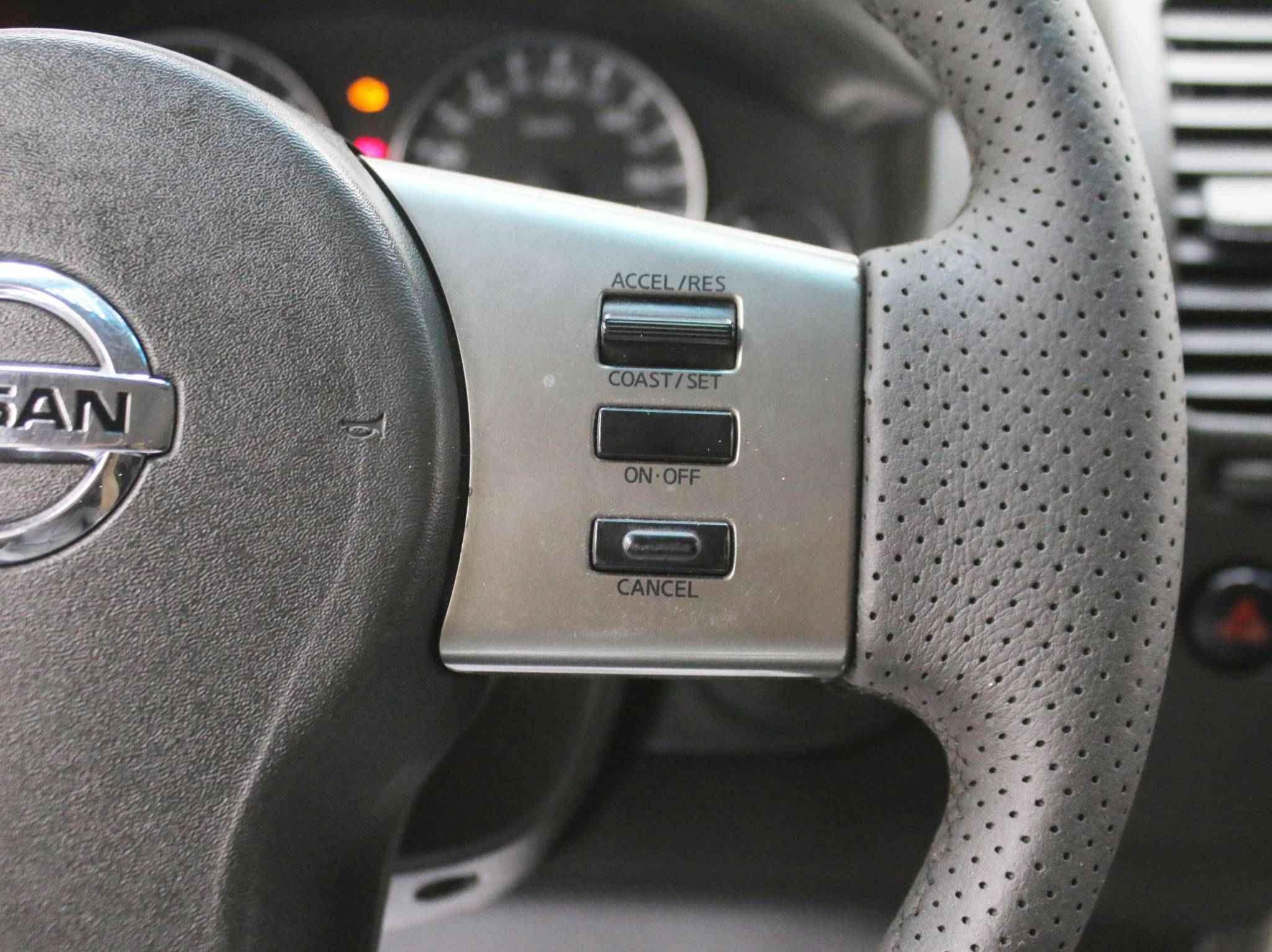 Nissan Pathfinder, III