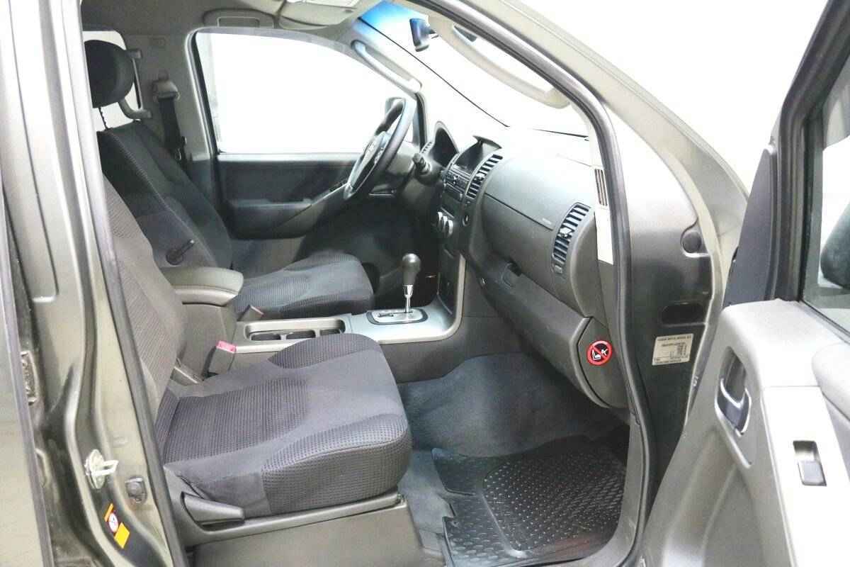 Nissan Pathfinder, III