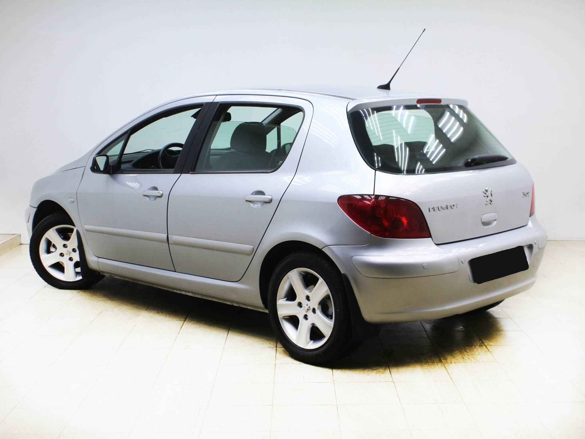 Peugeot 307, I