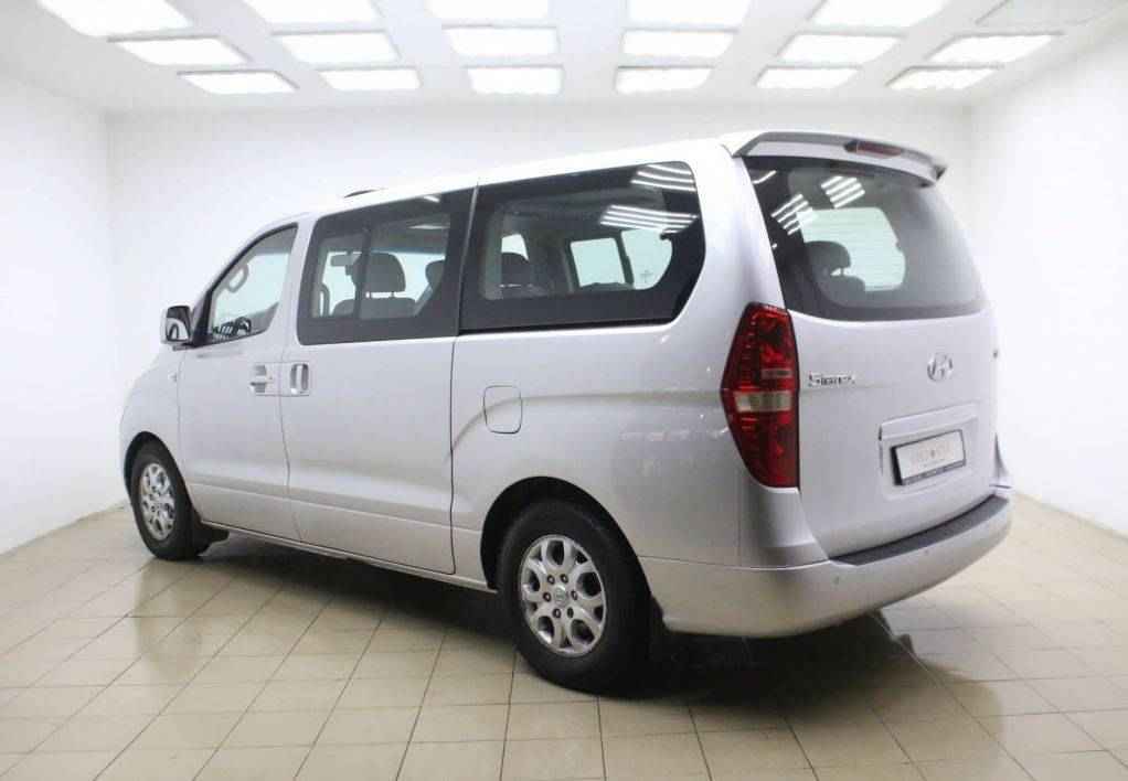 Hyundai Grand Starex, I