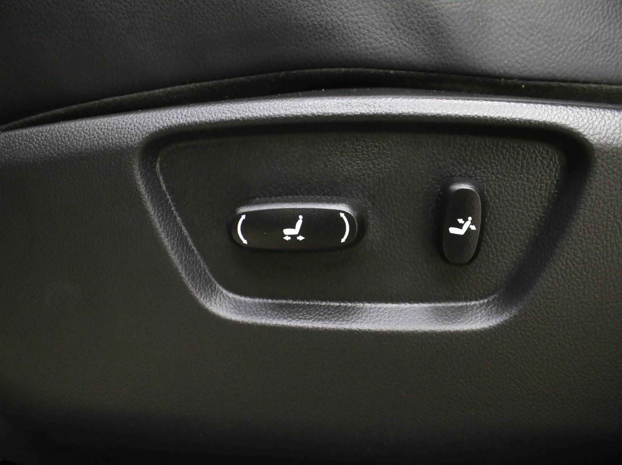 Opel Antara, I Рестайлинг