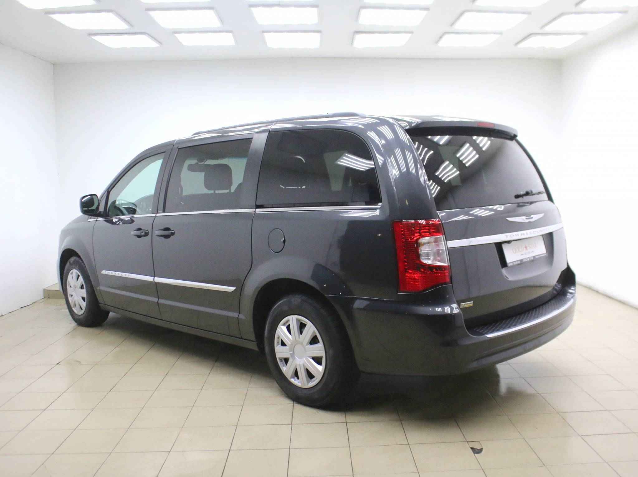 Chrysler Town & Country, V Рестайлинг