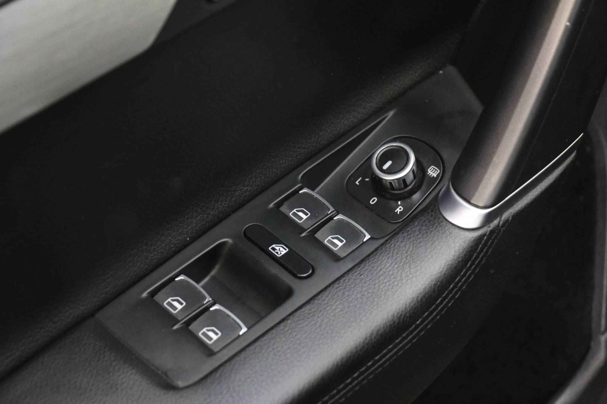 Volkswagen Passat, B7