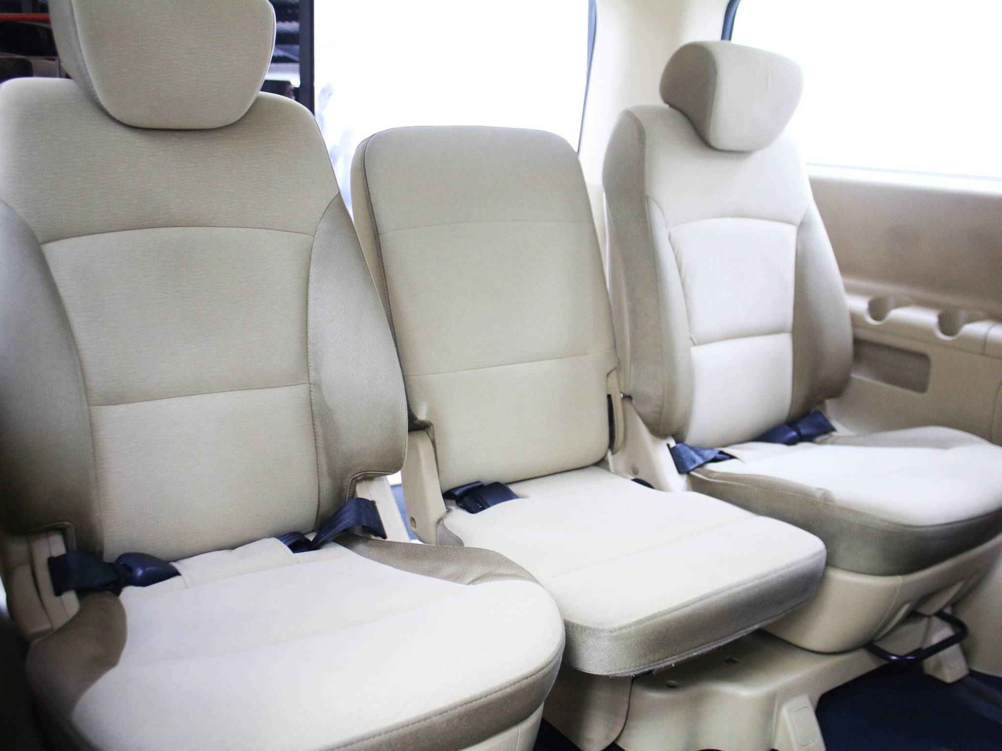 Hyundai Grand Starex, I