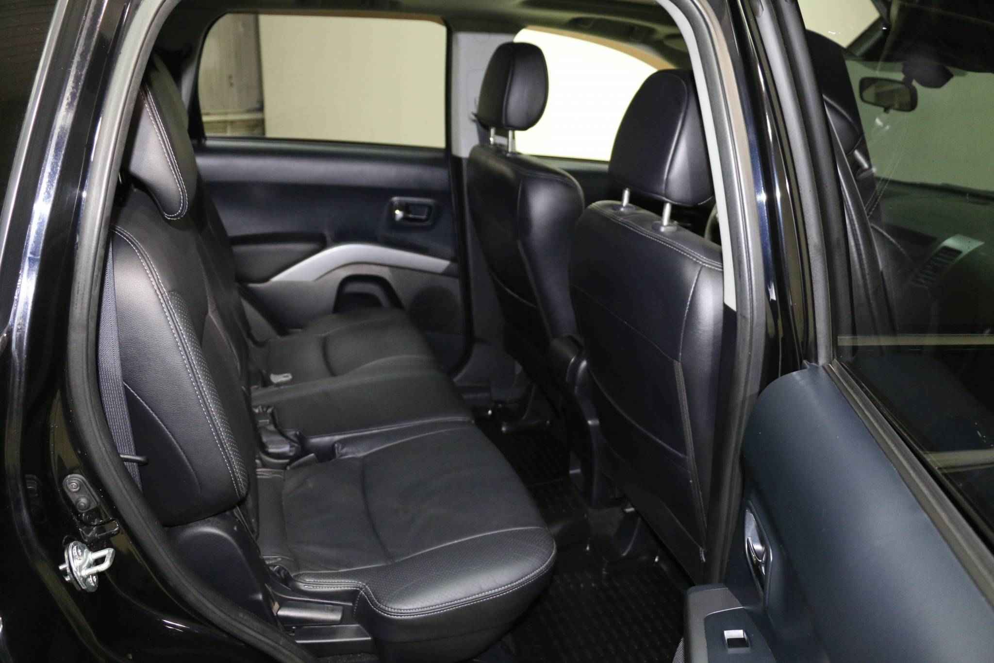 Mitsubishi Outlander, II