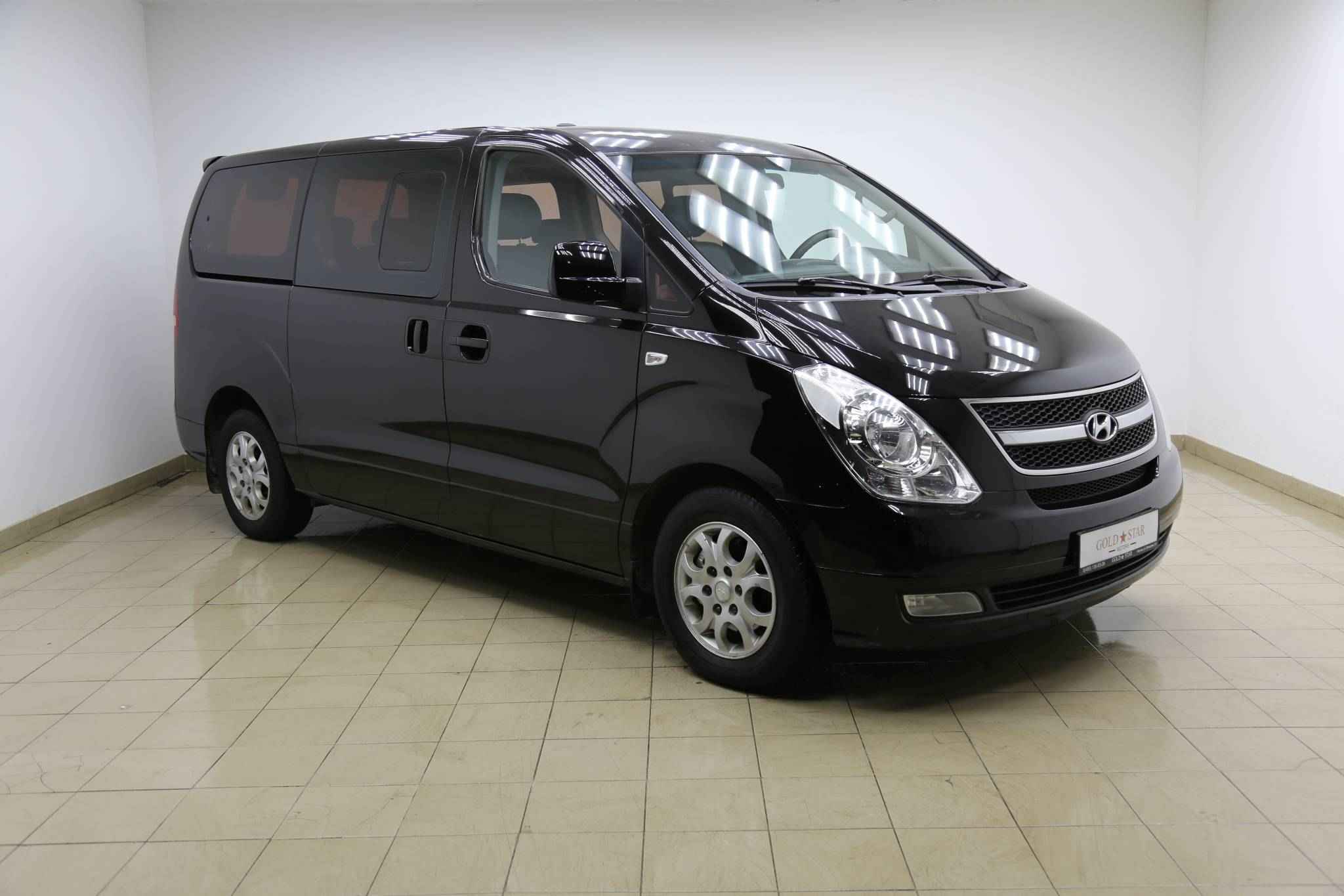 Hyundai Grand Starex, I