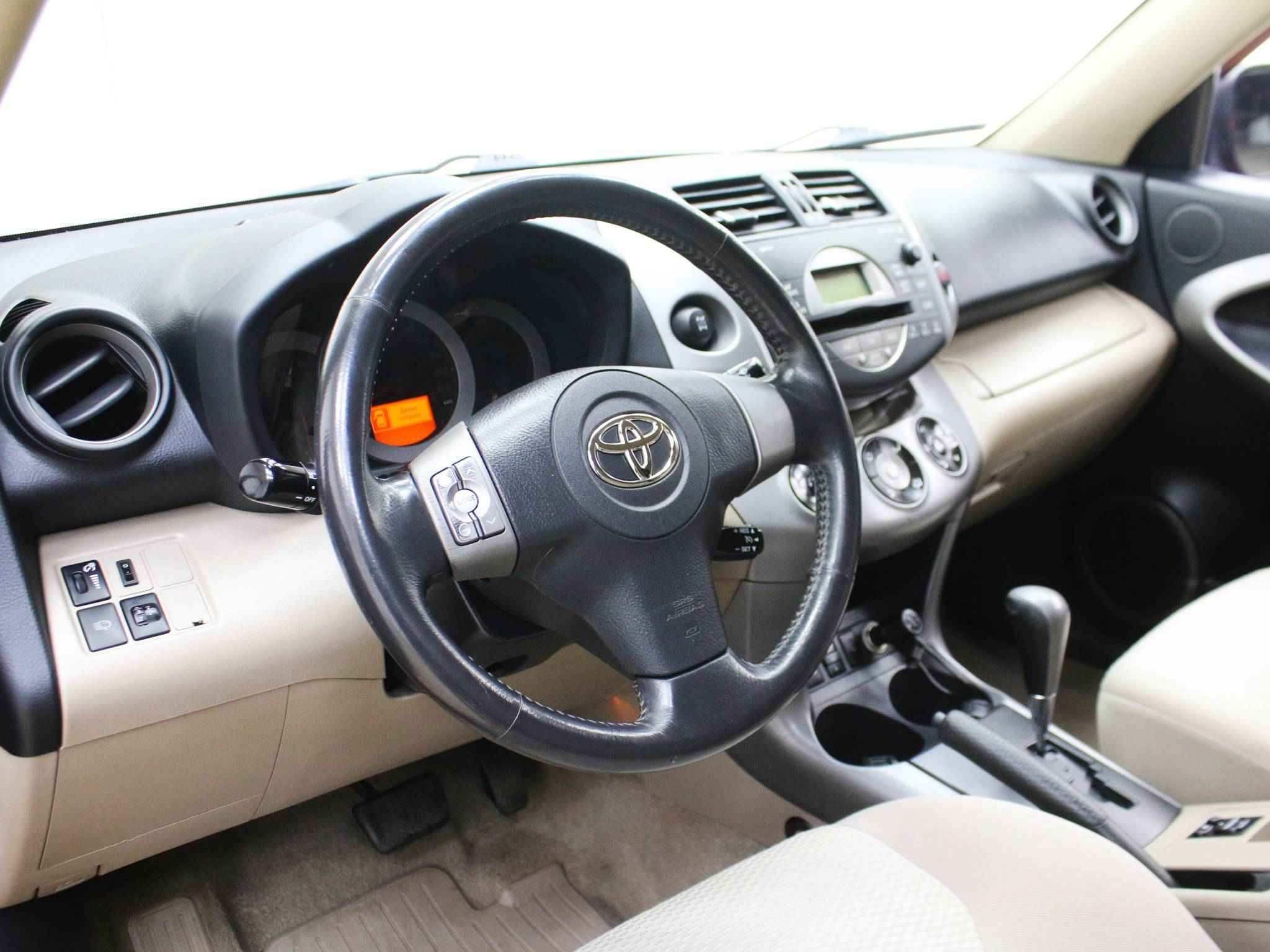 Toyota RAV4, III (XA30)