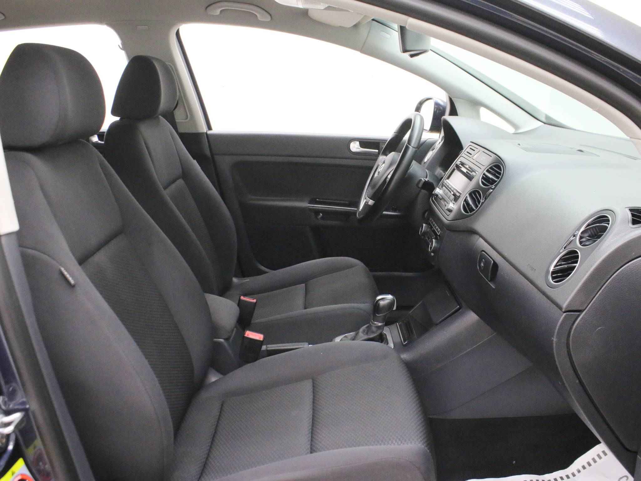 Volkswagen Golf Plus, II