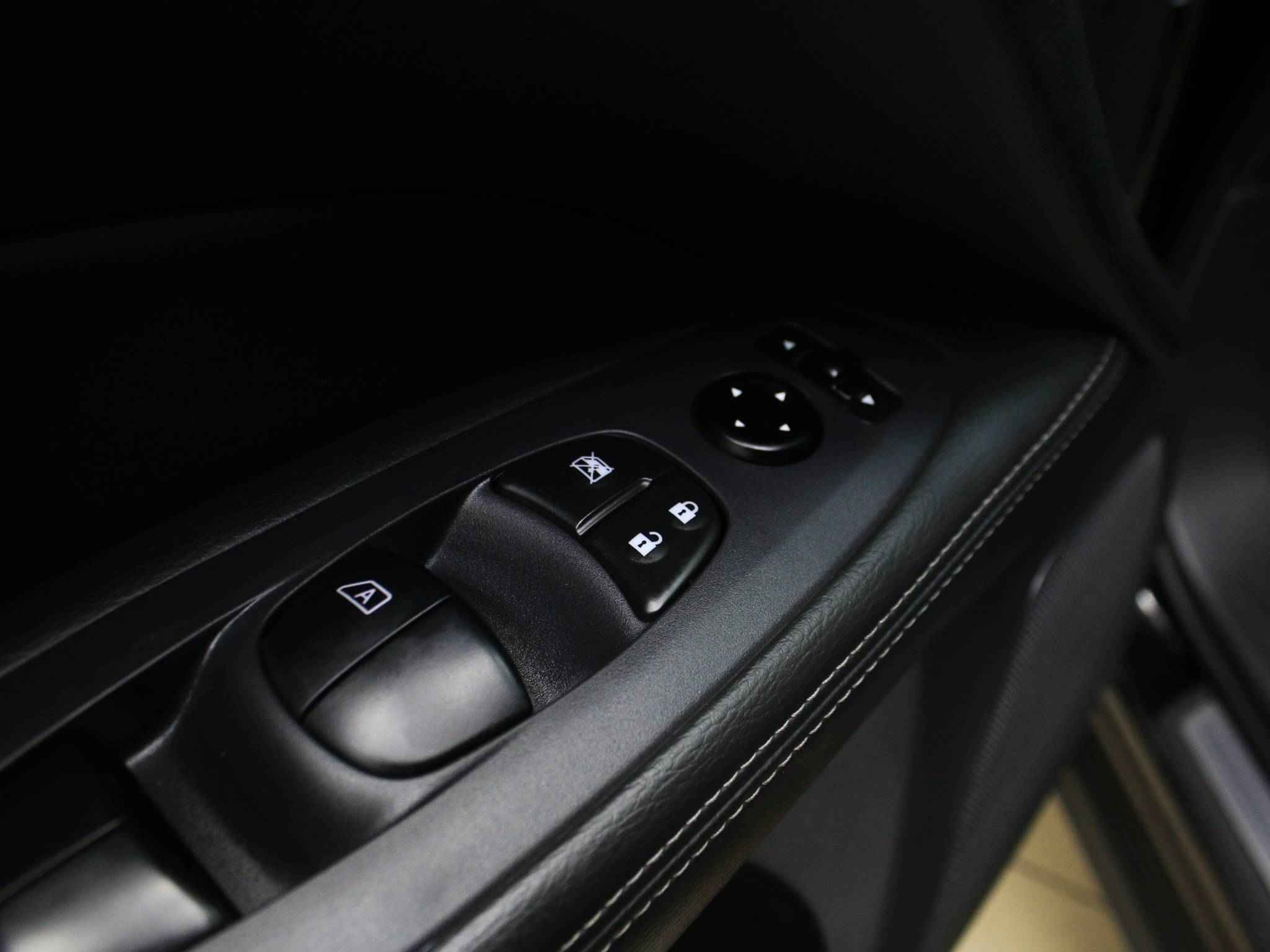 Nissan Pathfinder, IV