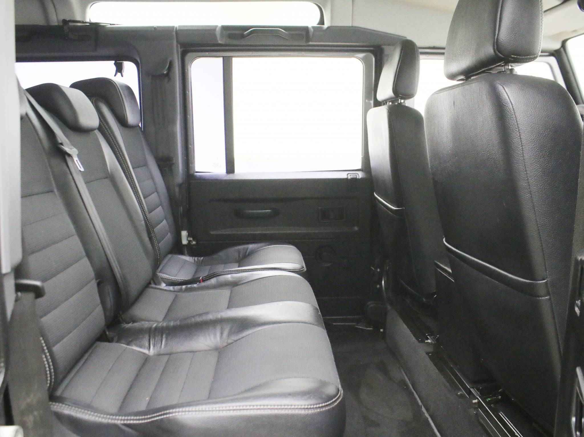 Land Rover Defender, I Рестайлинг