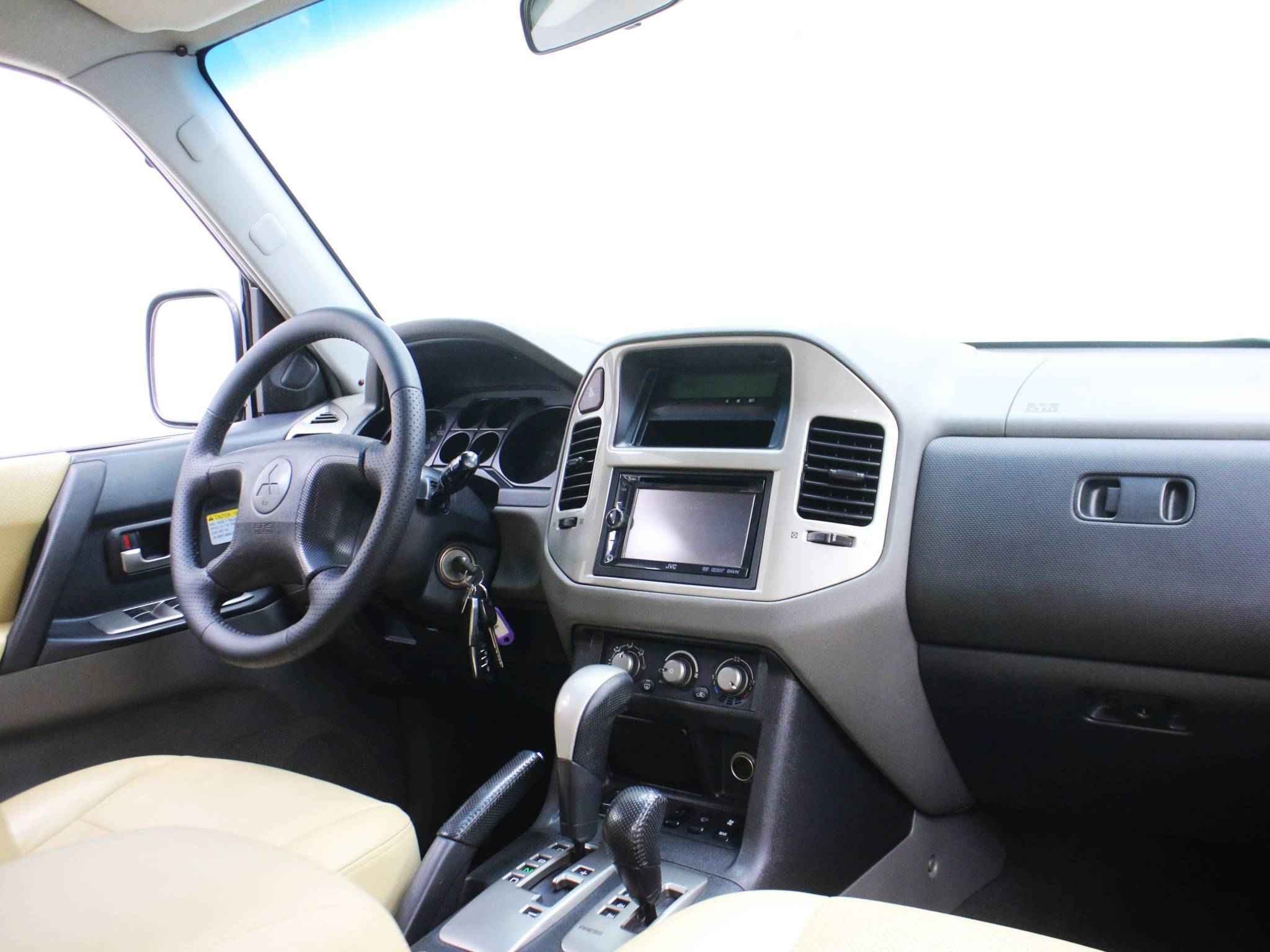 Mitsubishi Pajero, III Рестайлинг