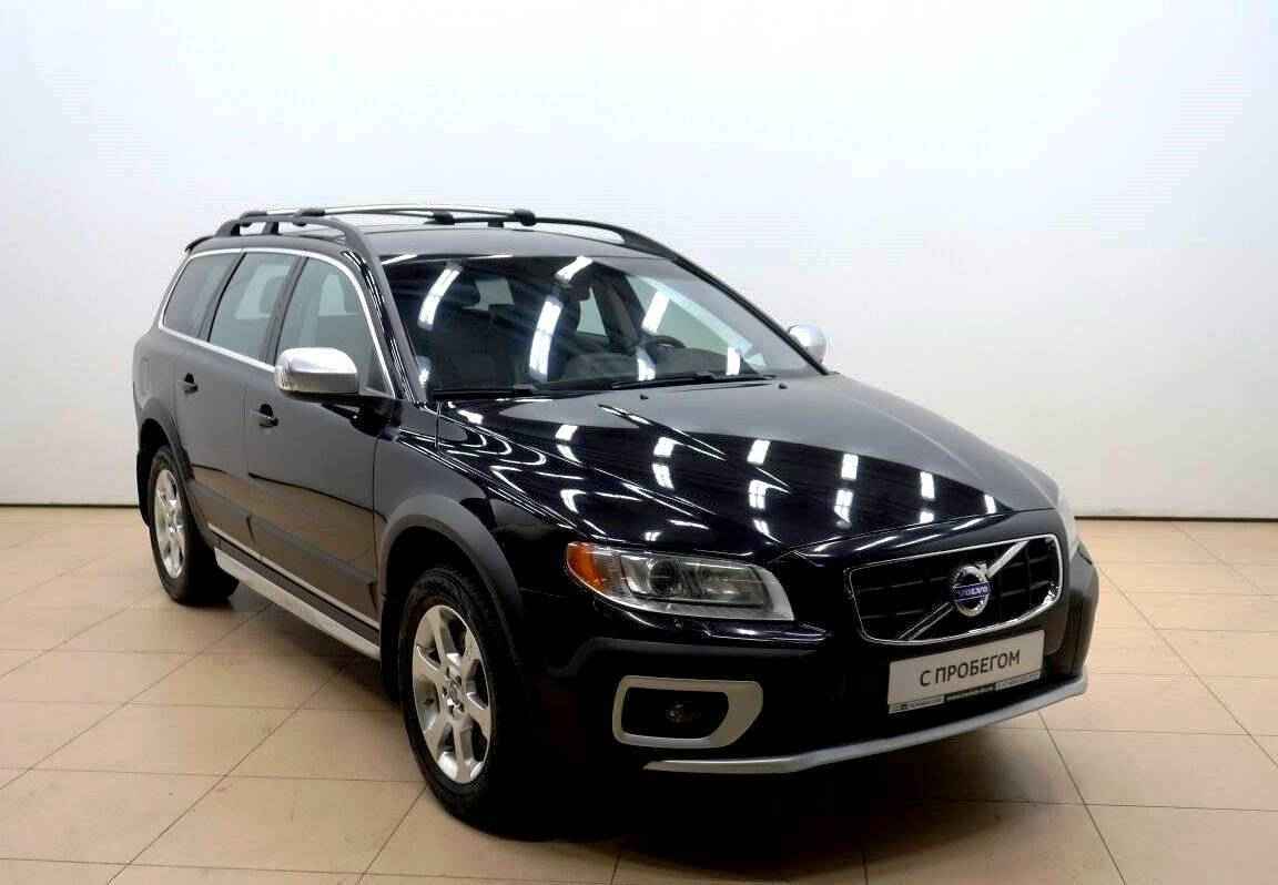 Volvo XC70, II