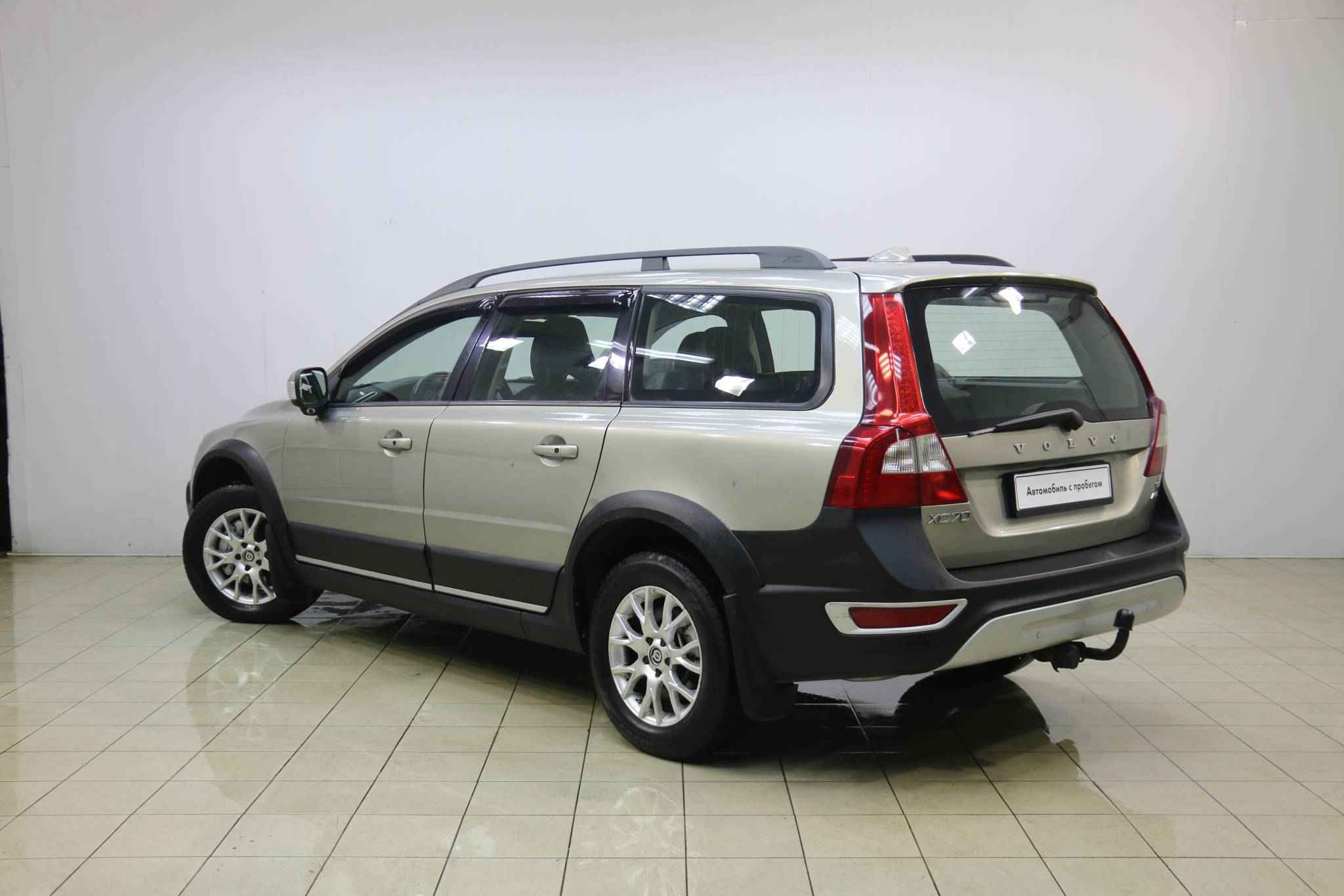 Volvo XC70, II
