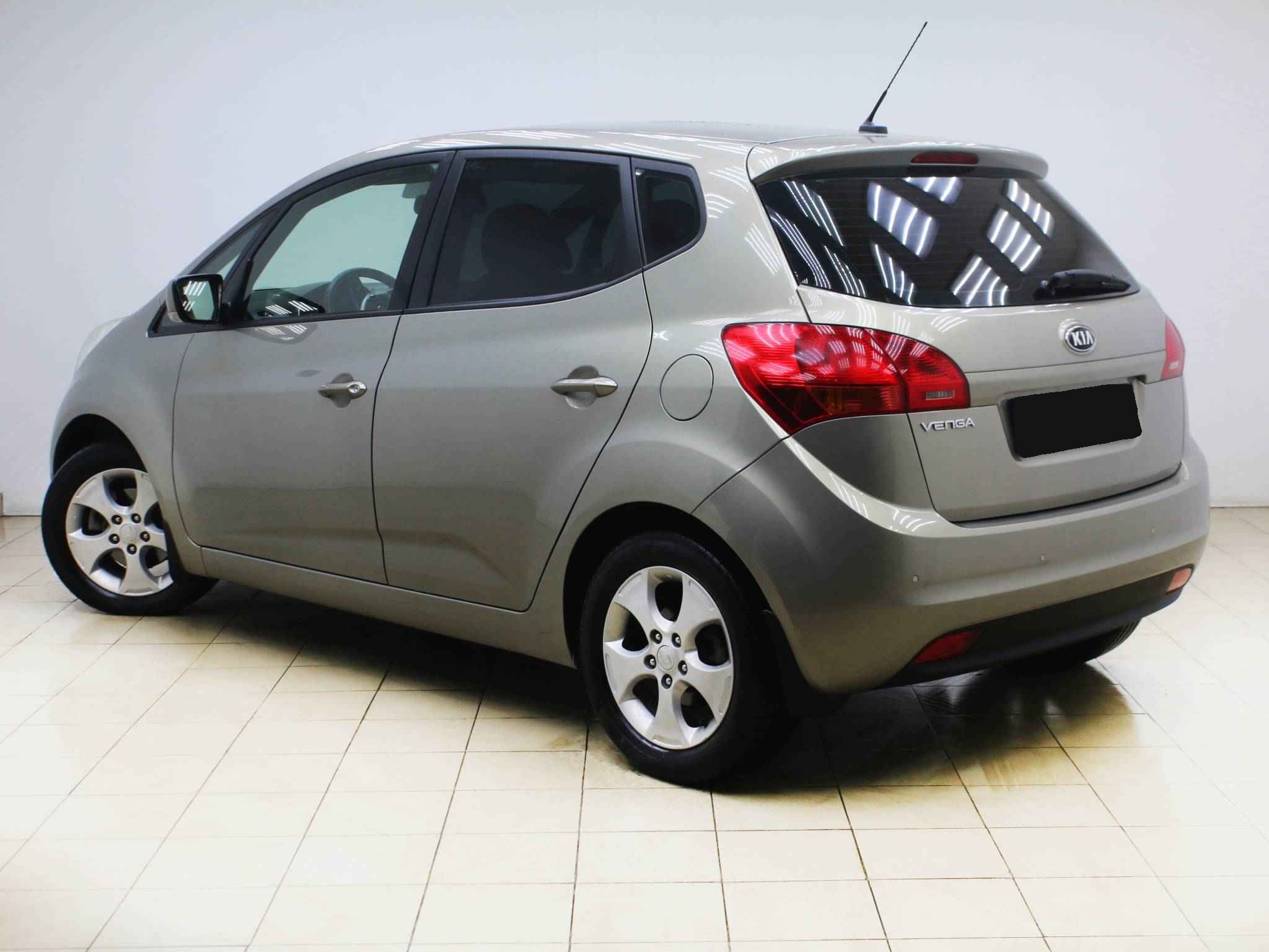 Kia Venga, I