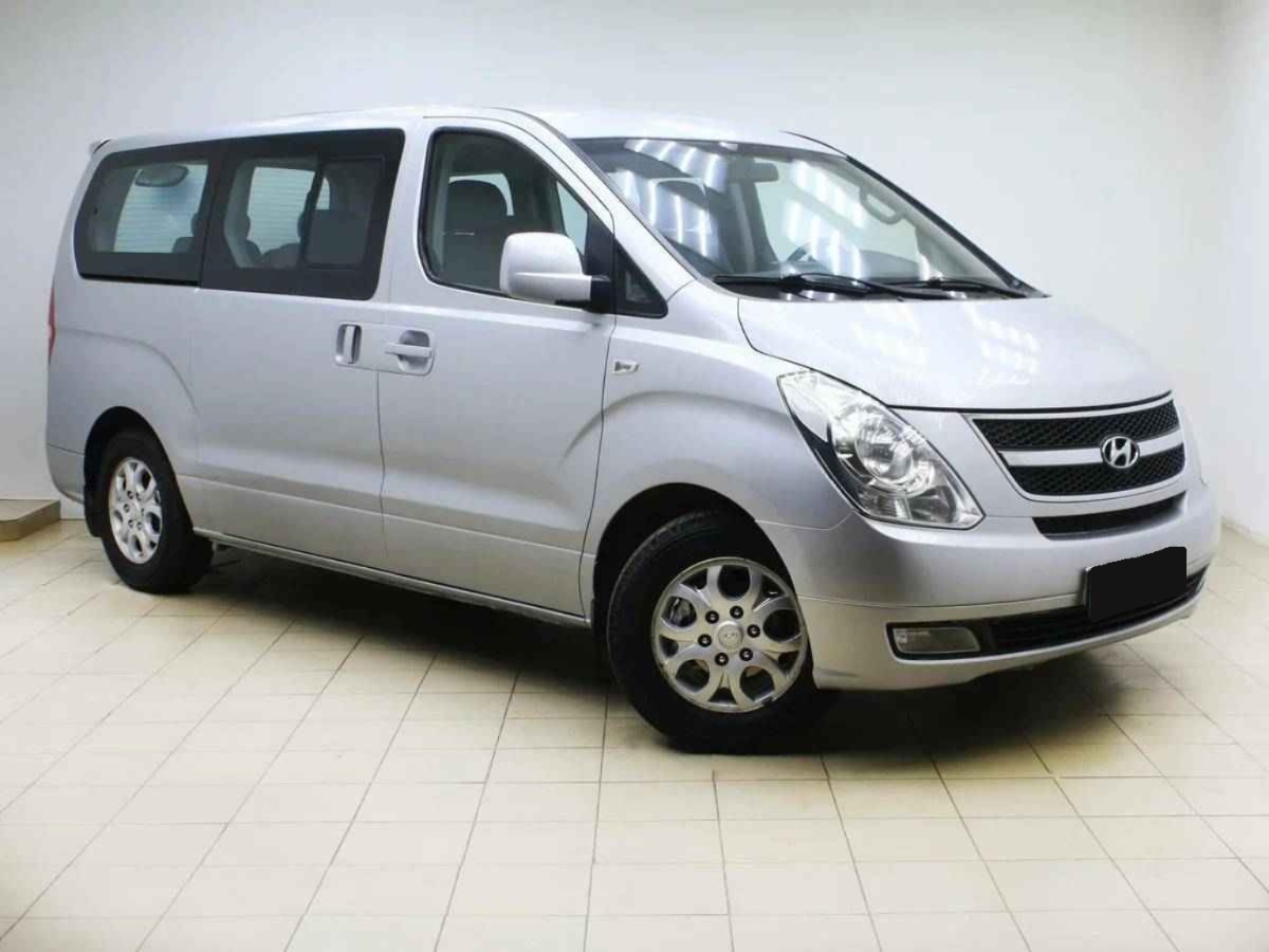Hyundai Grand Starex, I