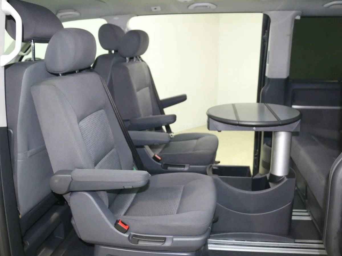 Volkswagen Multivan, T5