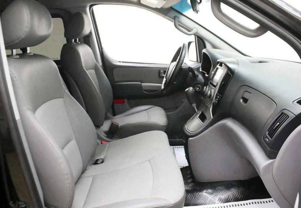 Hyundai Grand Starex, I