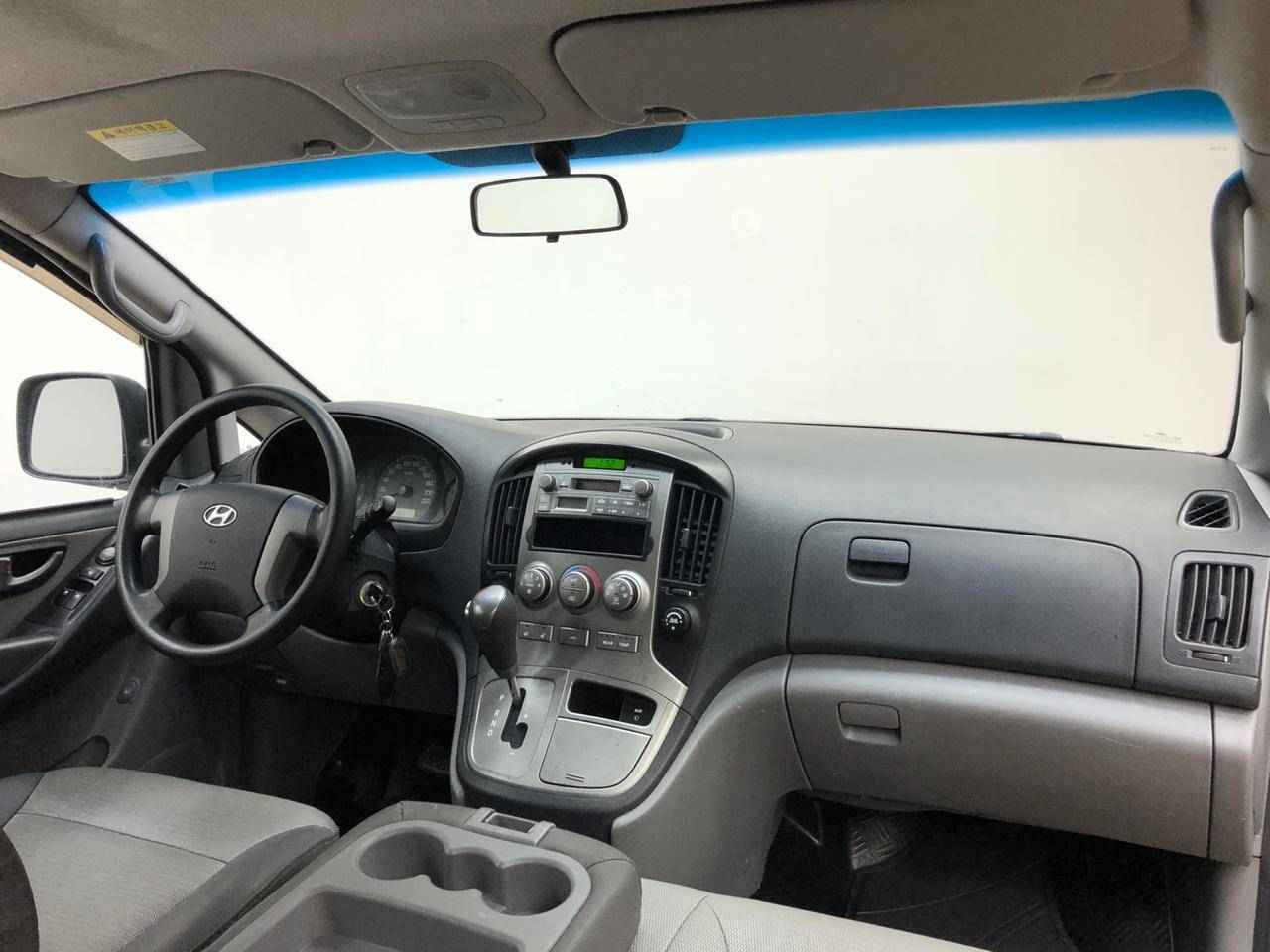 Hyundai Grand Starex, I