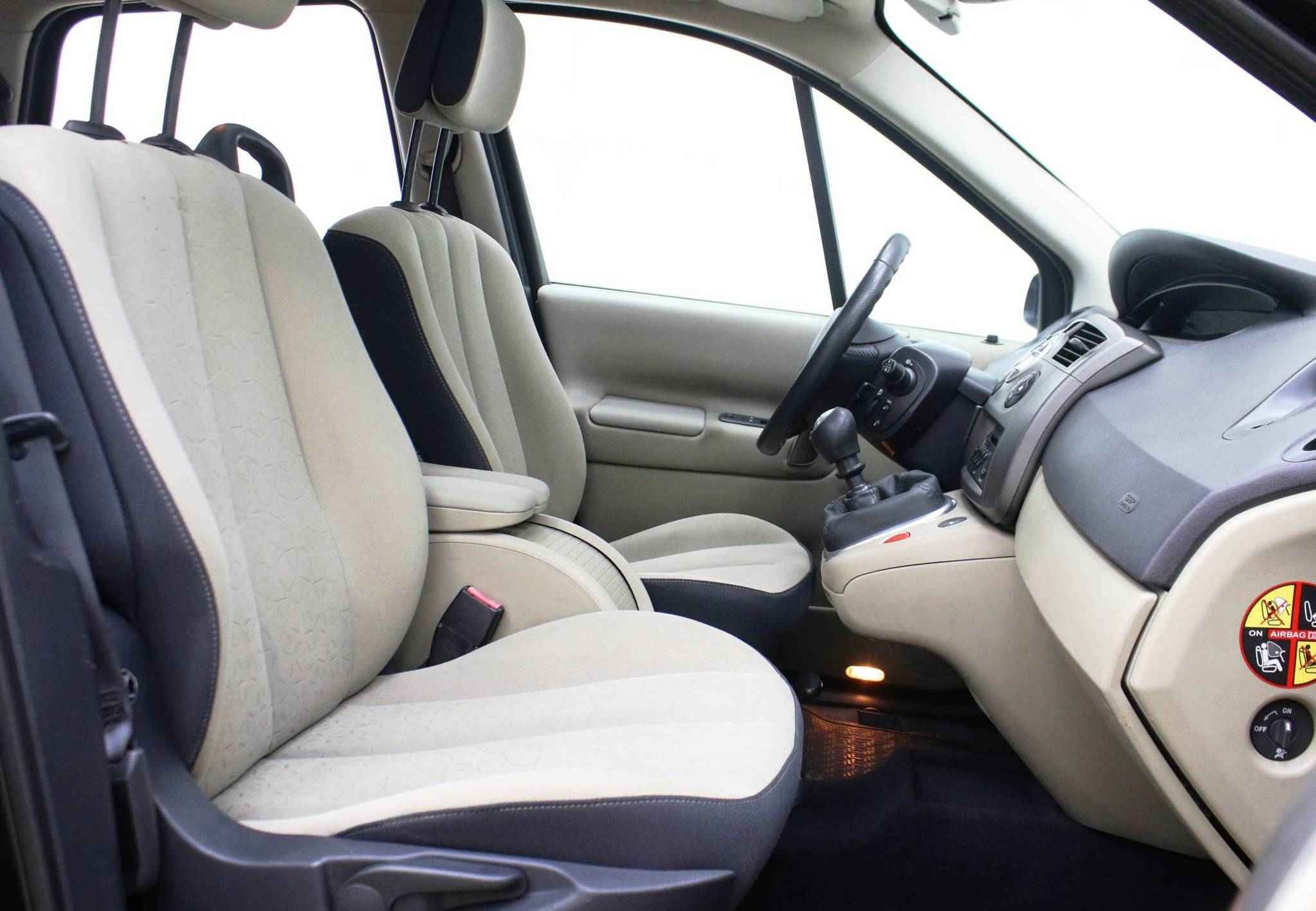 Renault Scenic, II Рестайлинг