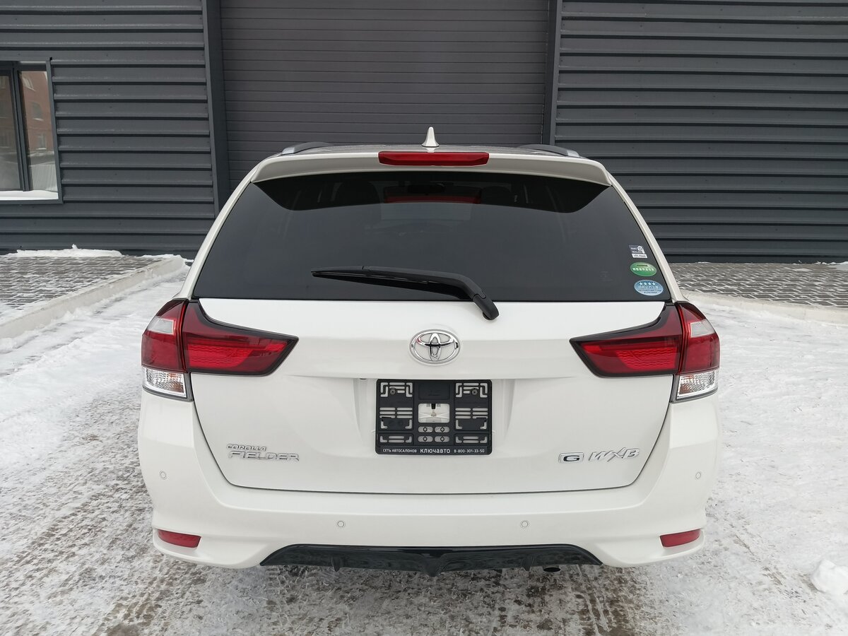 Toyota Corolla Fielder, 2018