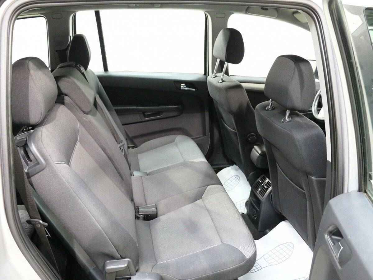 Opel Zafira, B Рестайлинг