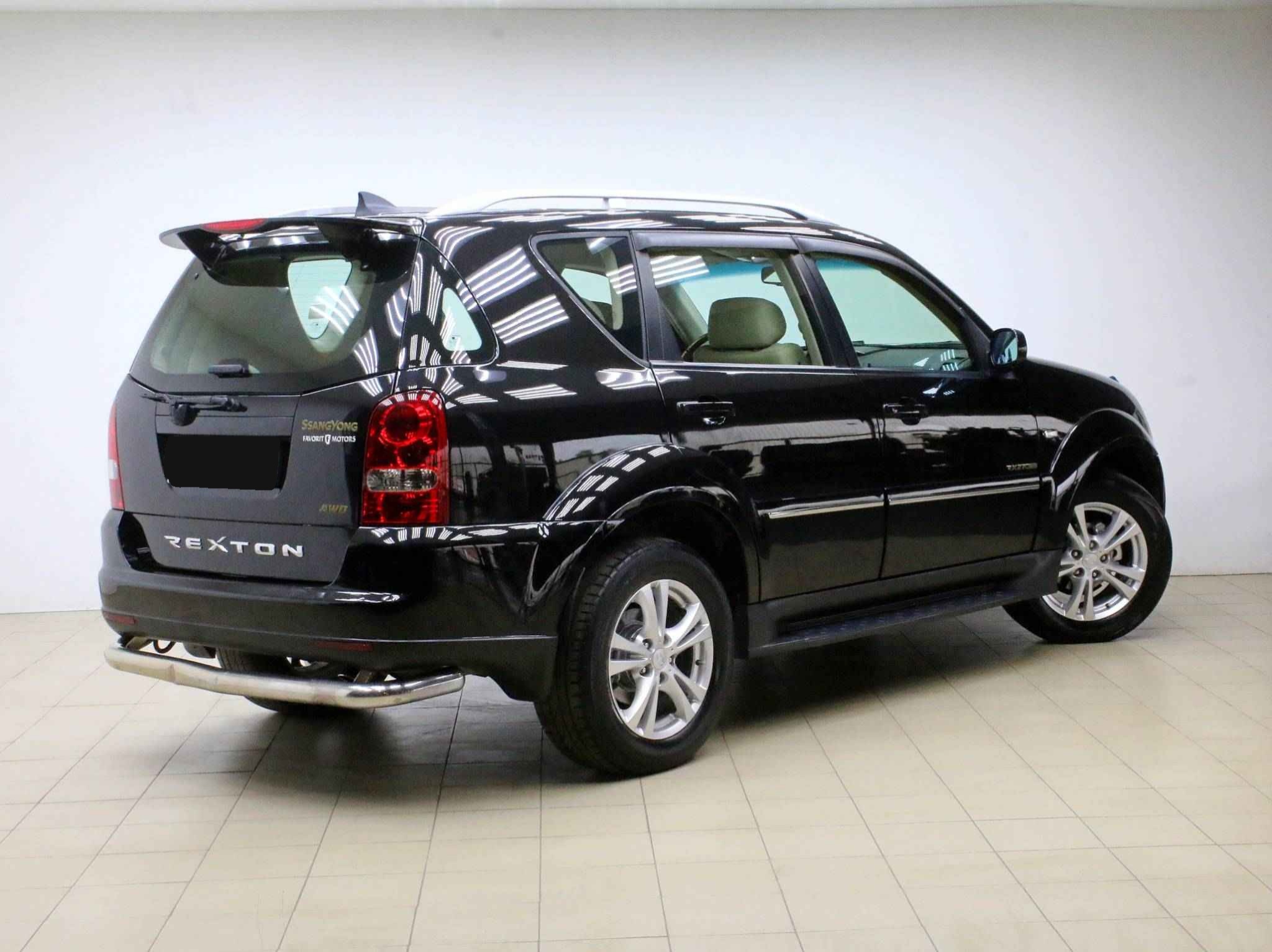 SsangYong Rexton, II