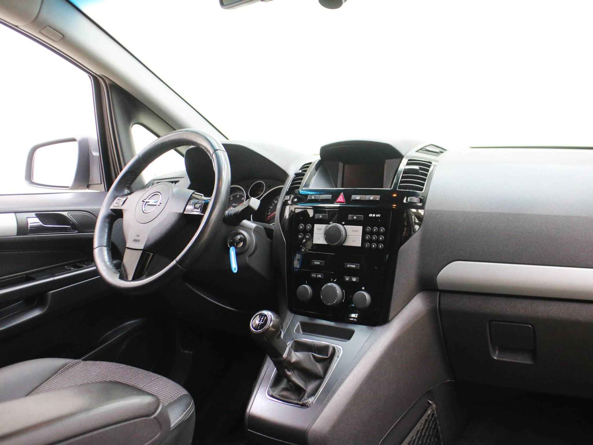 Opel Zafira, B Рестайлинг