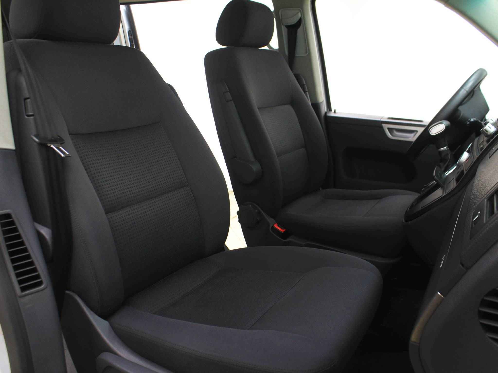 Volkswagen Multivan, T5